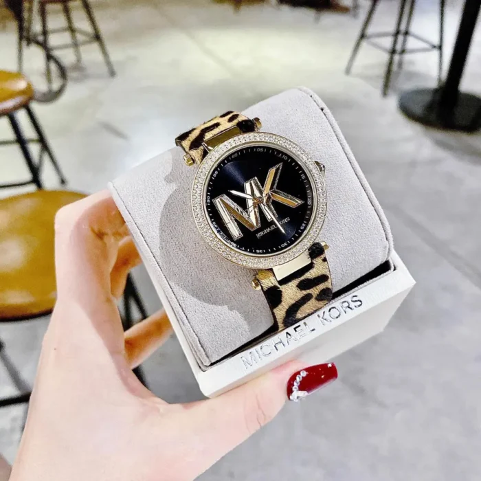 ساعة مايكل كورس للنساء MK4723