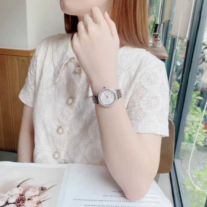 ساعة مايكل كورس للنساء MK4515