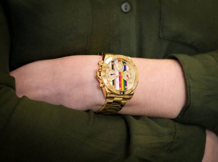 ساعة جيس للنساء GW0433L1