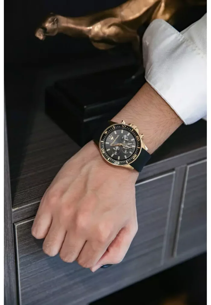 ساعة مازيراتي للرجال R8871640001