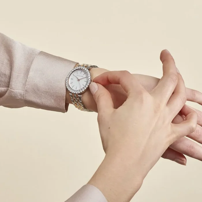 ساعة مايكل كورس للنساء MK4515