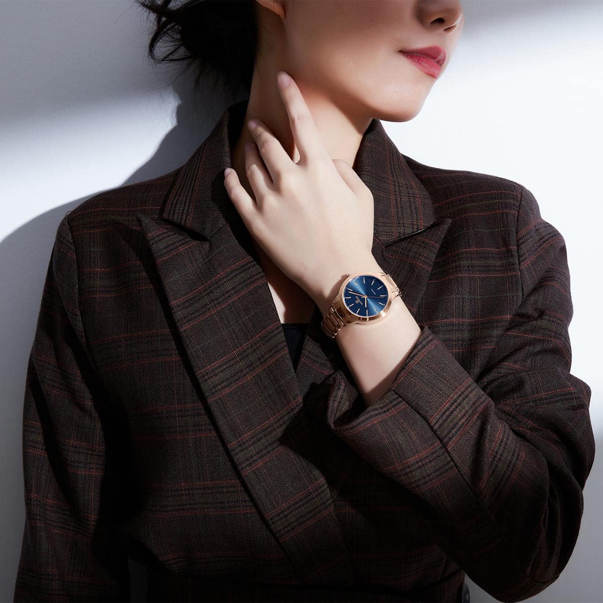 ساعة نافي فورس حريمي NF5025-RG-BE