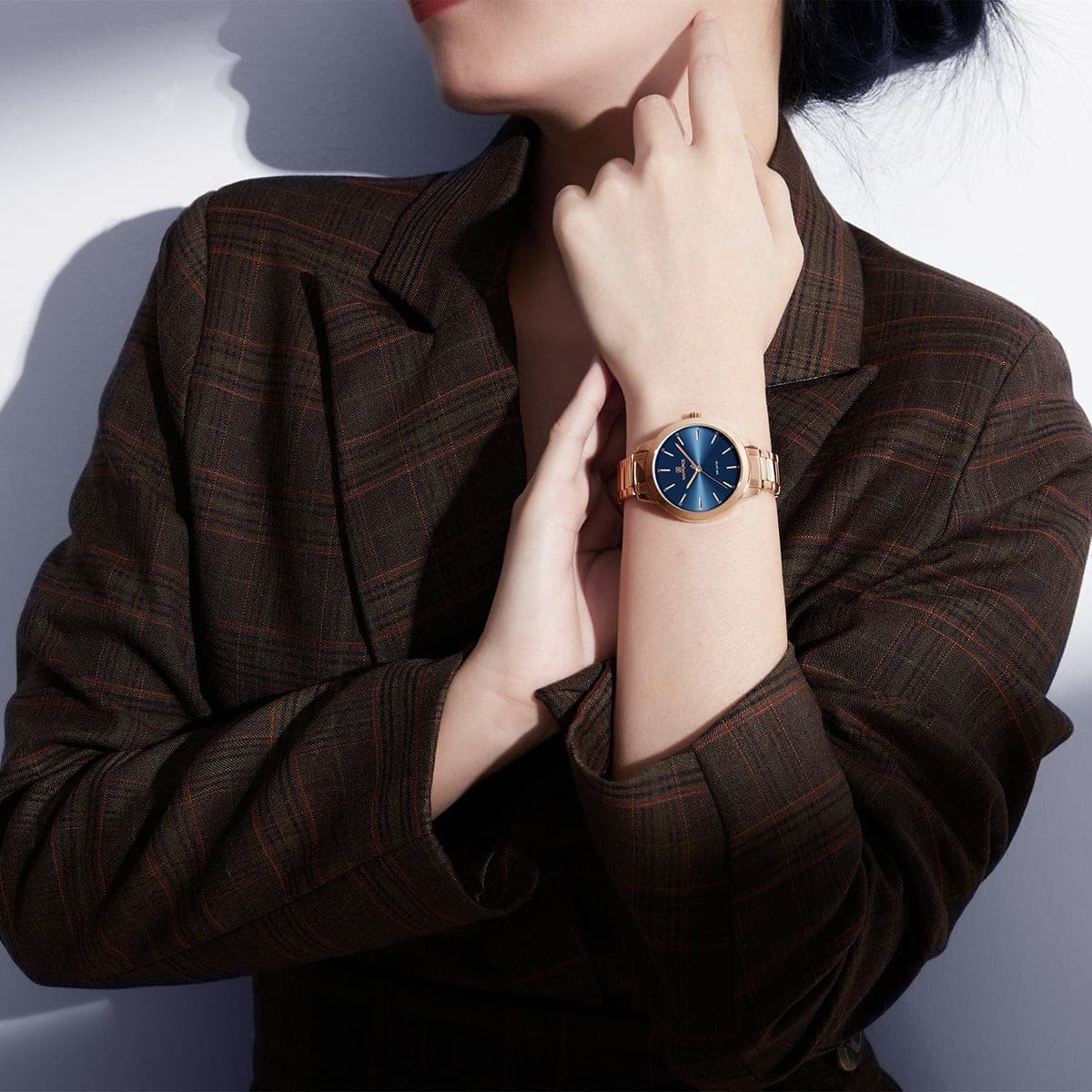 ساعة نافي فورس حريمي NF5025-RG-BE