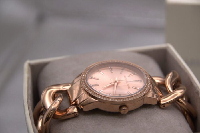 ساعة مايكل كورس للنساء MK3236