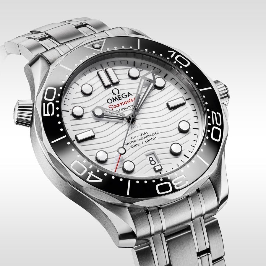 OMEGA Seamaster Diver 300M Co-Axial Master Chronometer 42mm watch - الصورة 2