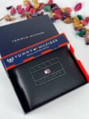 محفظة من تومي هيلفيغر للرجال جلد