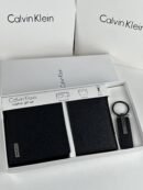 طقم من كالفن كلاين مكون من محفظه ومادليه وكراته رجالي