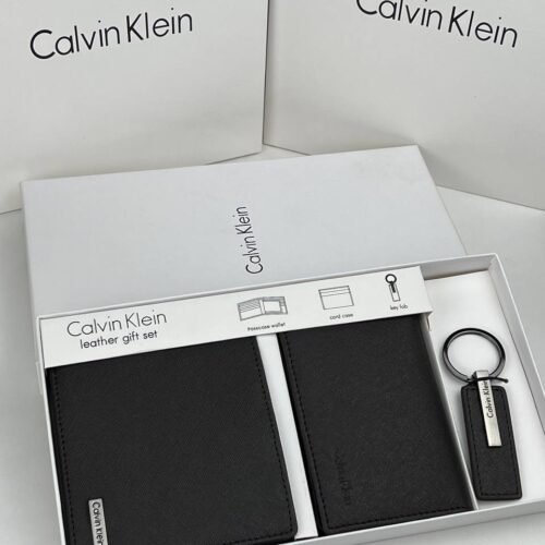 طقم من كالفن كلاين مكون من محفظه ومادليه وكراته رجالي
