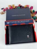 محفظة من تومي هيلفيغر للرجال جلد