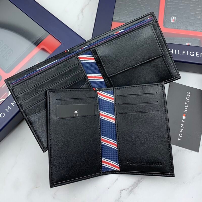 طقم مكون من محفظه وكراته وماداليه تومي هيلفيغر للرجال - الصورة 2