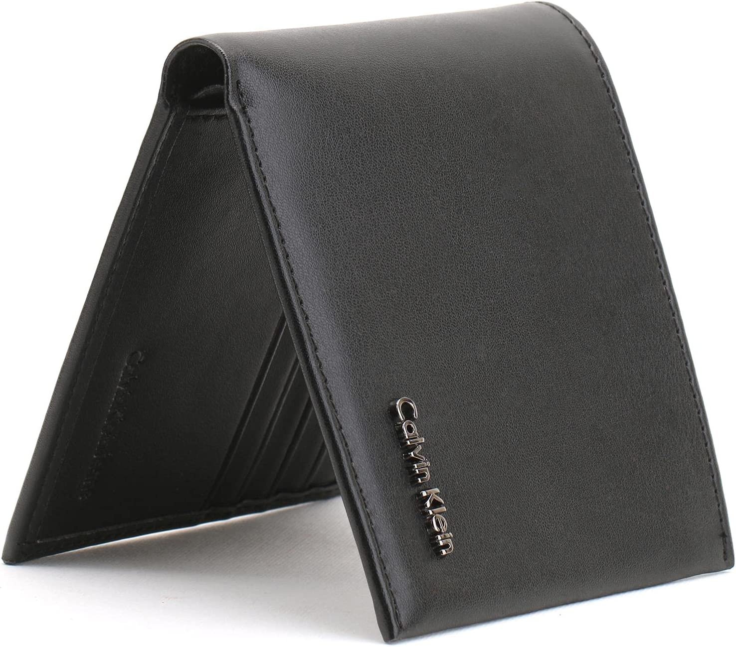 محفظة ومادليه كالفن كلاين للرجال - الصورة 3